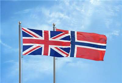 英國4日宣布，英國和挪威將展開聯合海上巡邏，以保護海底電纜免受俄羅斯的威脅。 (AI生成)