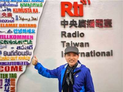 Voice to the World節目主持介文專訪 金鐘獎最佳主持人/陳凱倫