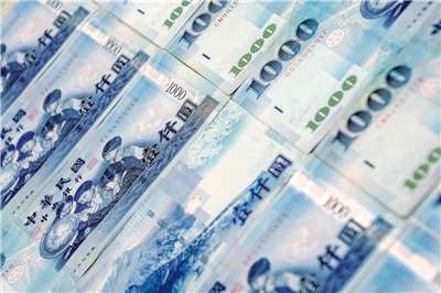 財政部表示，普發現金領取率88.31%，選登記入帳占比最高。示意圖。(Pixabay圖庫)