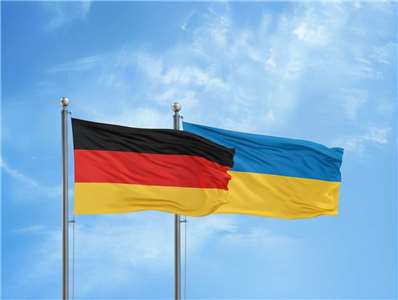 德國於15日公布一項10點計畫，將透過合資企業、進一步市場整合，以及可能提供聯邦投資擔保等方式，深化對烏克蘭防衛的承諾。 (AI生成)