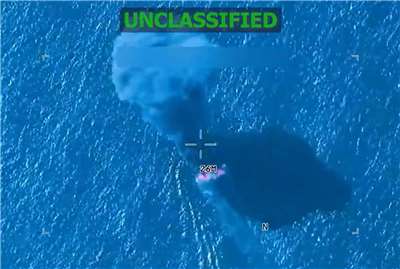 美軍在東太平洋海域攻擊3艘疑似運毒船。(圖:翻拍X@Southcom)