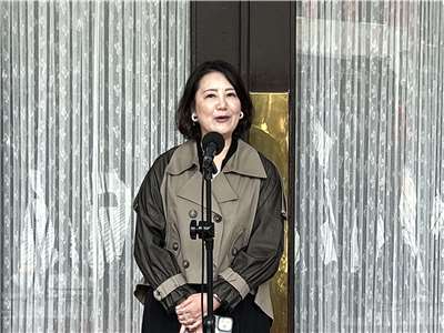 對於在野黨發動彈劾賴總統行動，兼任民進黨政策會執行長的立委吳思瑤表示，藍、白心知肚明彈劾案恐無法過關，其次，彈劾案也送憲法法庭審理，但憲法法庭目前遭藍、白強推的憲訴法修法癱瘓，明知不可為而為之，顯然是虛張聲勢的政治作為。(趙婉淳 攝)