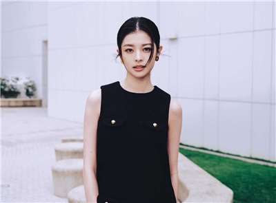 台灣演員詹子萱入選「DAZED ASIA 100 2025」百大人物。(FB@ChanTzuHsuan716)