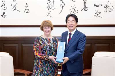 賴清德總統5日接見「美國外交政策全國委員會」訪團。 (圖:總統府)