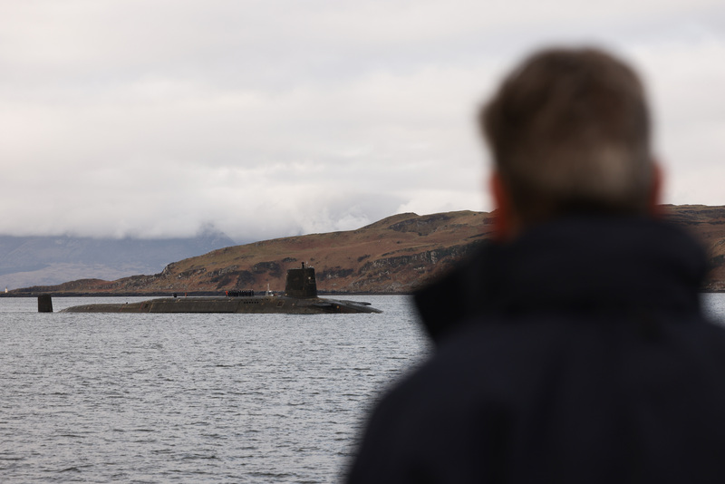 英國12日表示，理解美國總統川普(Donald Trump)政府決定對「澳英美三方安全夥伴關係」(AUKUS)的核潛艦協議進行正式審查。（英國首相府提供）