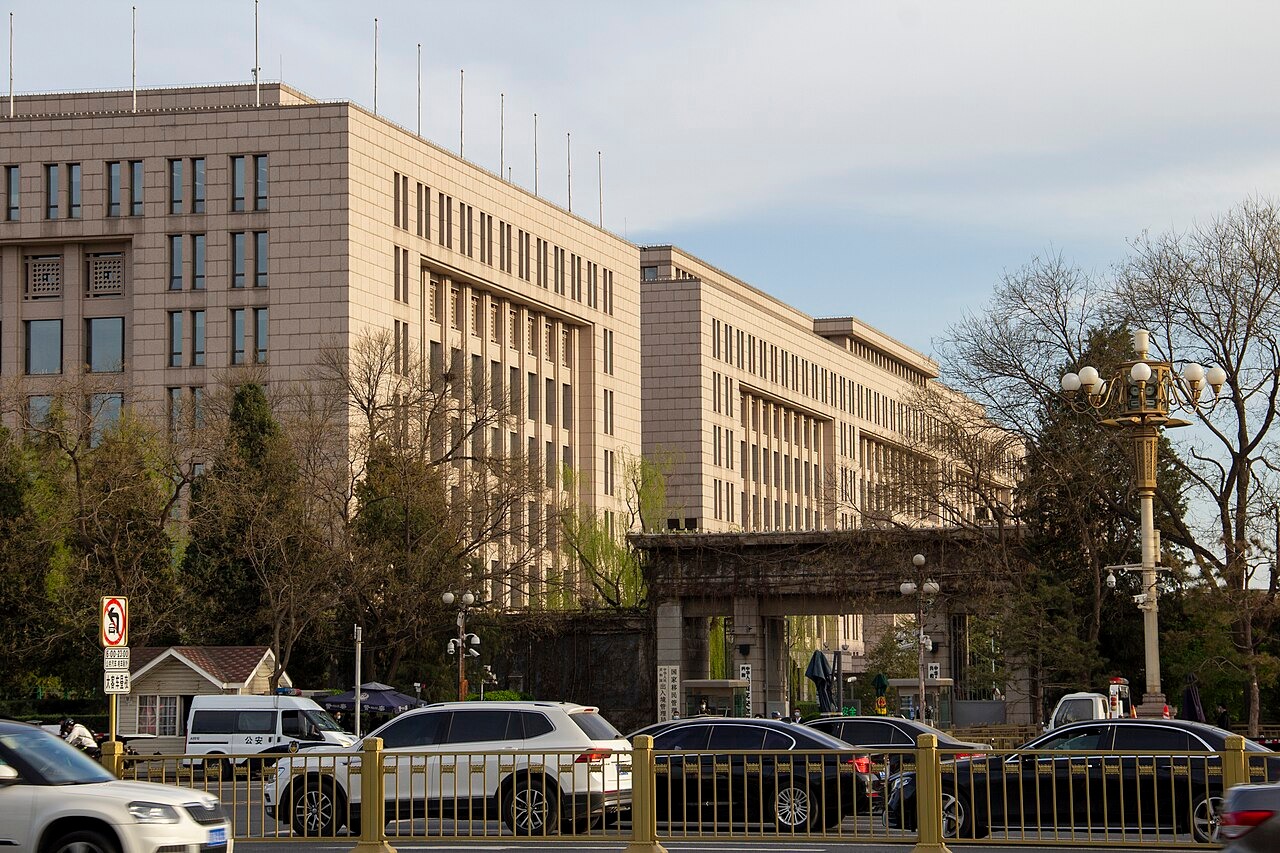 中國國安部28日宣稱，近年來連續破獲台灣間諜竊密案件。圖為中國國安部大樓外觀資料照。(翻攝維基百科)