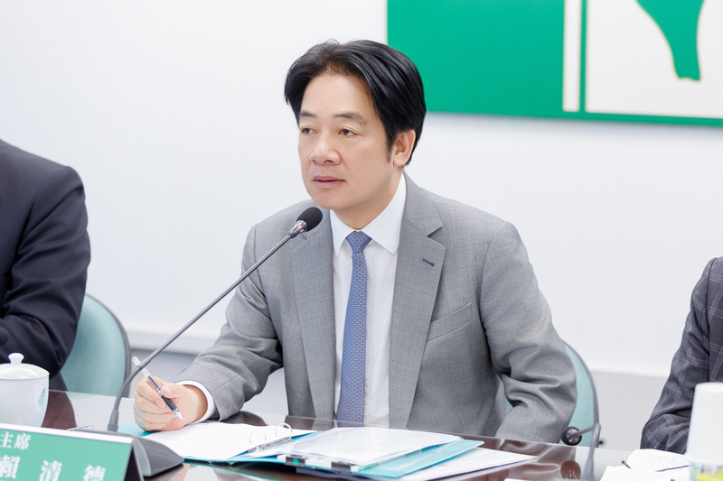 身兼民進黨主席的總統賴清德11日表示，國人須高度重視，面對中共惡意操作的認知戰，國人應該團結守護民主的價值。(圖：中央社)