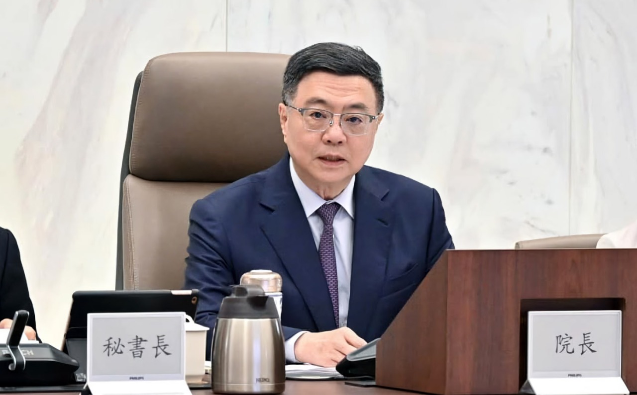 行政院長卓榮泰今天(19日)主持「行政院推動轉型正義會報」(資料照/翻攝自卓榮泰臉書)