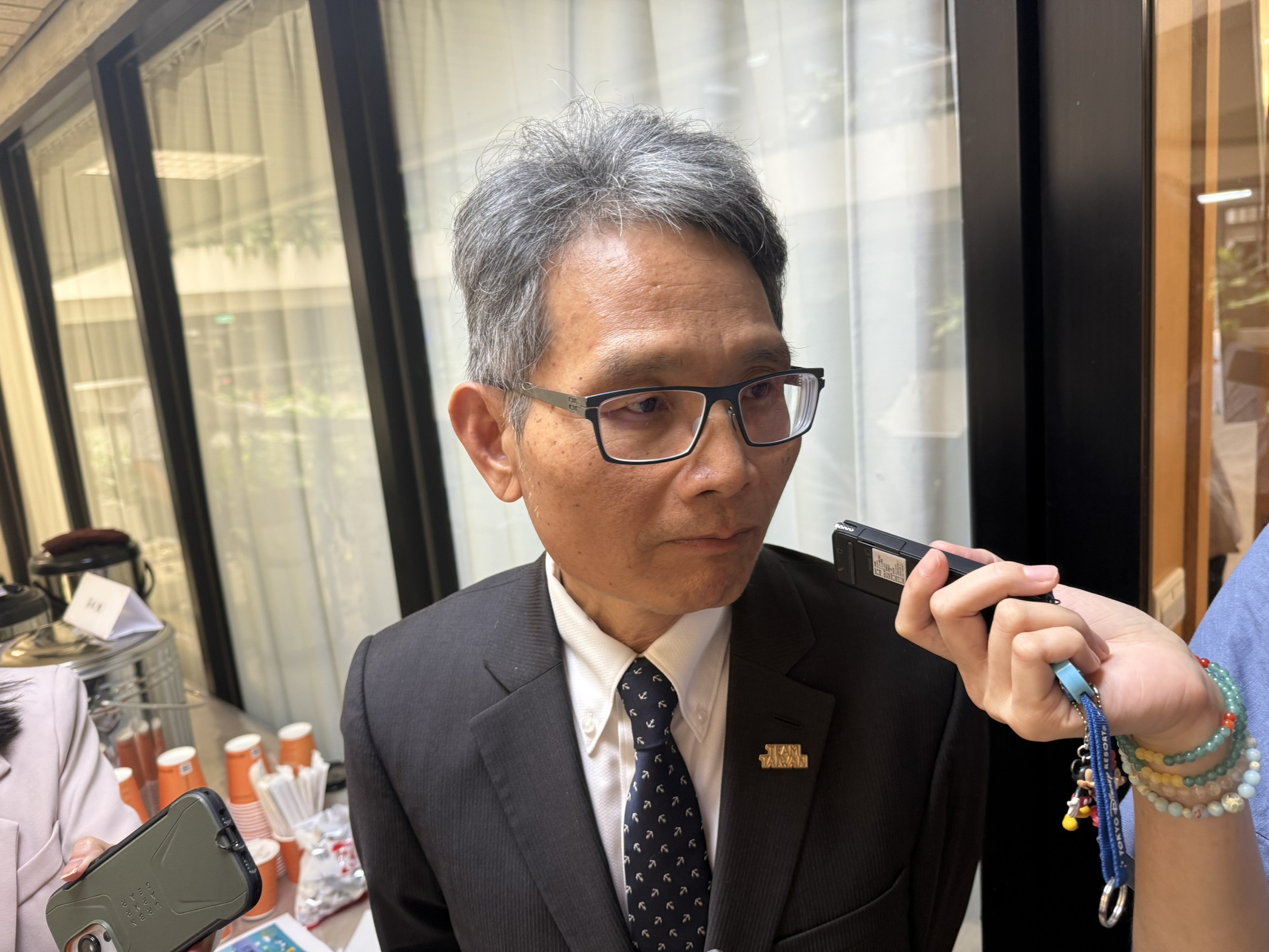 經濟部次長賴建信26日表示，離岸風電3-3選商規範尚有相關意見需要盤點。(謝佳興 攝)