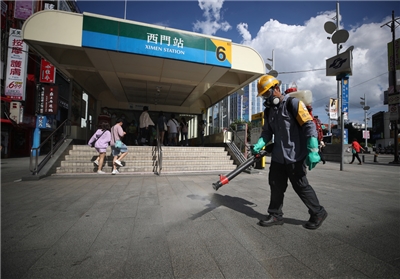 7月漢光演習首次結合城鎮韌性演習，規劃7月2日至28日在西門捷運站，舉辦防空避難設施示範展覽。(圖：中央社)