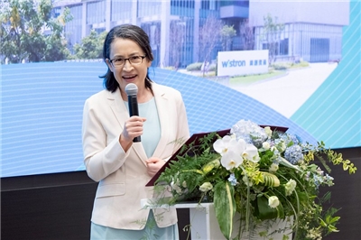 副總統蕭美琴19日出席代工廠緯創竹北AI(人工智慧)園區開幕典禮並致詞。(總統府提供)