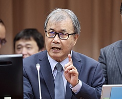 教育部長鄭英耀。資料照。

