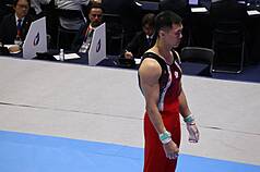 台灣男子競技體操好手唐嘉鴻（前）8日在韓國舉行的2025體操亞洲錦標賽單槓決賽，以高難度動作拿下高分、如願摘金。圖為唐嘉鴻於亞錦賽資格賽出賽畫面。(圖：中央社)