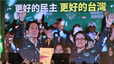 行政院長卓榮泰出席民進黨全代會，關心副總統蕭美琴去年3月訪問捷克時遭遇的外交事件。(王韋婷攝)