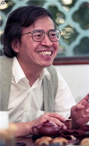 資深媒體人、政治評論家南方朔(本名王杏慶)於9日過世，享壽78歲。(圖 : 陳浩臉書)	