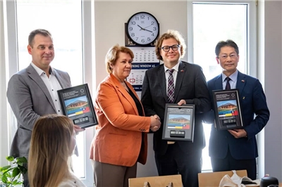 台灣與愛沙尼亞合作推動的「收置烏克蘭失怙孩童及寄養家庭住屋計畫」進入最後階段。 (圖:駐拉脫維亞代表處)