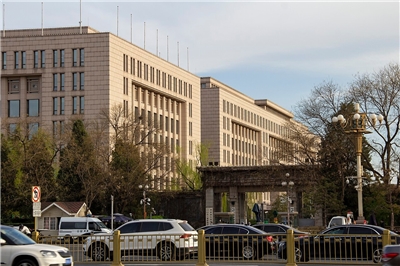 中國國安部28日宣稱，近年來連續破獲台灣間諜竊密案件。圖為中國國安部大樓外觀資料照。(翻攝維基百科)