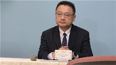 國防部發言人孫立方（圖）參與全社會防衛韌性委員會會後記者會。 （劉玉秋 攝）