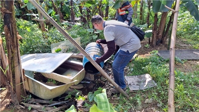 疾管署24日公布台灣新增2例屈公病境外移入病例，今年累計至今共13例。疾管署呼籲民眾定期清除住家周遭孳生源，計劃前往屈公病流行地區的民眾則應做好防蚊措施。 示意圖。（新北市衛生局提供）