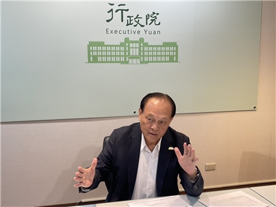 行政院政務委員季連成18日表示，城鎮韌性演習採全實地實作操演，考驗地方政府戰時應變能力。(鄭佑漢 攝)