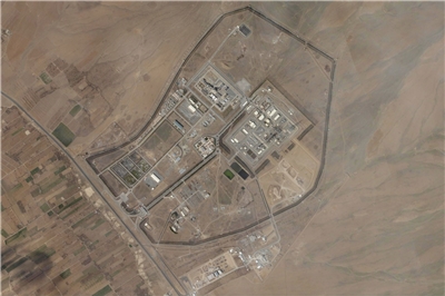 伊朗阿拉克(Arak)核反應爐衛星照片。(美聯社/達志影像)