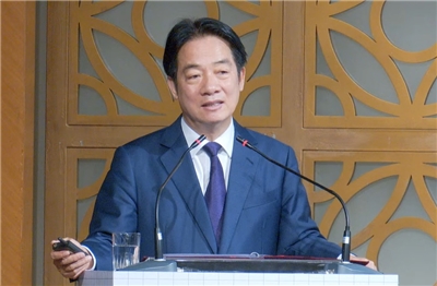 賴清德總統24日晚間出席桃園市客家青年會，進行「團結國家十講」的第二場演講，以「團結」為主軸。(圖擷自YouTube)