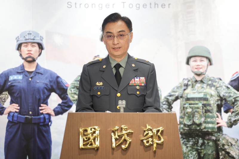國防部1日在台北召開例行記者會，作計室聯合作戰計畫處處長董冀星（圖）說明「國軍漢光41號演習實兵演練」規劃。


