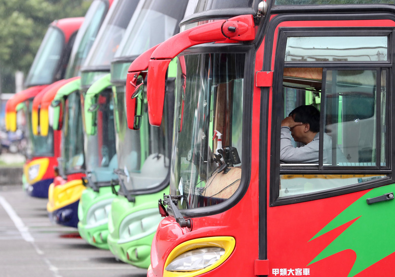 遊覽車。資料照。
