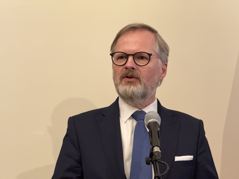 捷克總理費亞拉表示，暫不加入採購美軍備援助烏克蘭計畫。(檔案照)