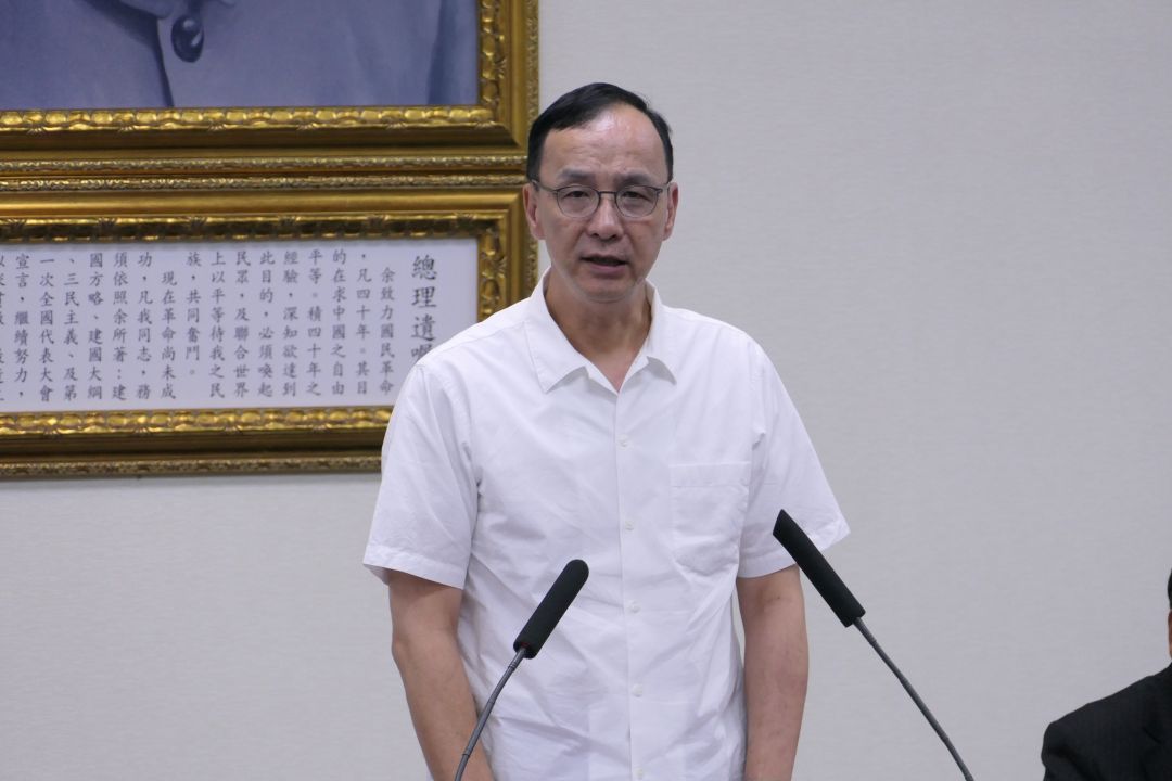 國民黨主席朱立倫今天(30日)在中常會表示，國民黨一定要全力以赴823這一仗，而這也是他能夠順利交棒、放心交棒的重要戰役。(趙婉淳 攝)
