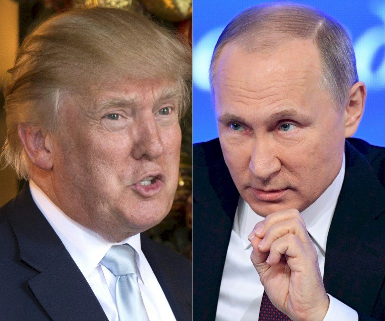 俄羅斯總統蒲亭(Vladimir Putin)(右)與美國總統川普(Donald Trump)。(資料照) (AFP)
