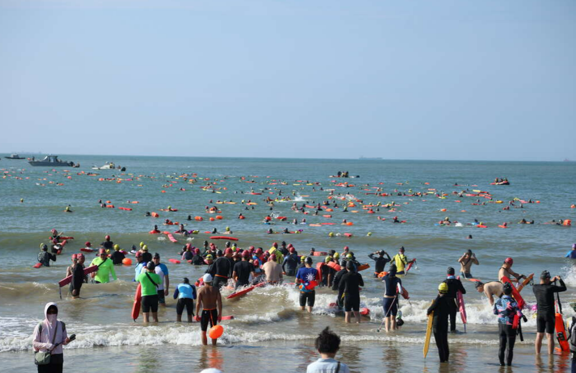金門海上長泳暨金廈泳渡。(資料照/取自金門觀光旅遊網)