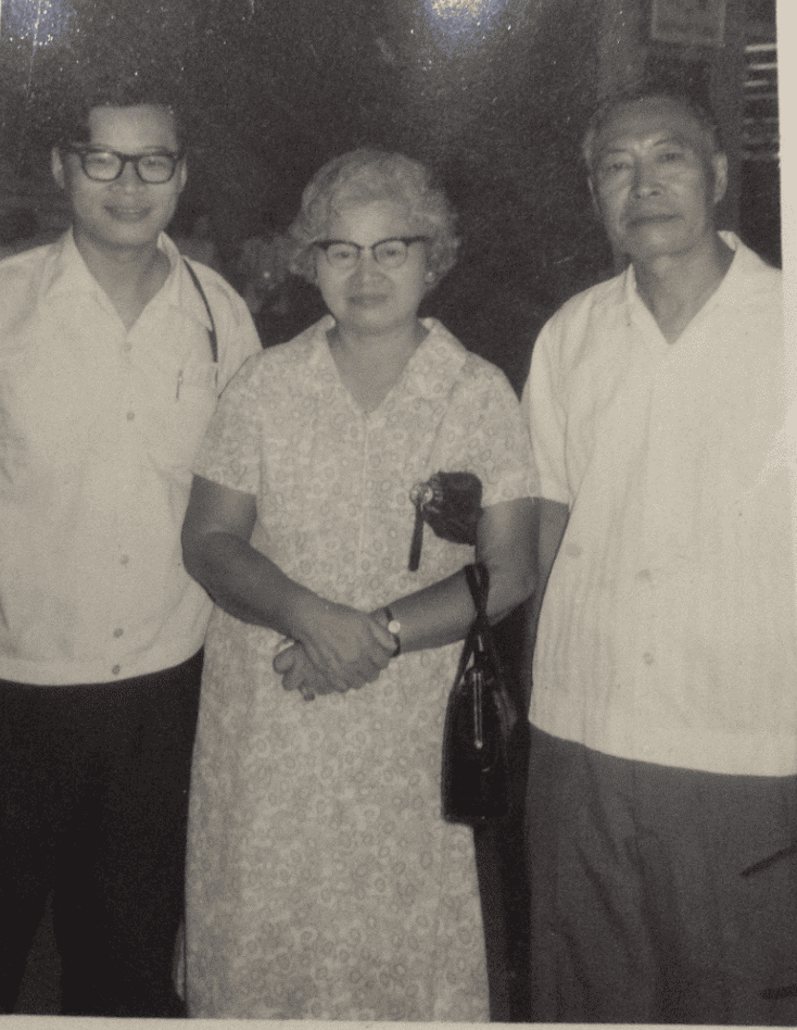 駱維道牧師的信仰與採集之路