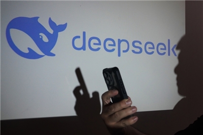 DeepSeek 使用率下滑態勢明顯。