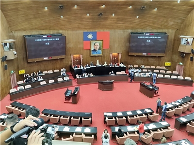 大法官人選未能獲得立法院同意，有學者認為在野黨意圖癱瘓憲法法庭。圖為立法院議場 (央廣檔案/記者王照坤 攝)