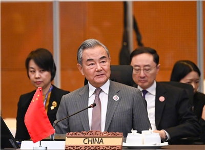 中國外交部長王毅。 (圖：中國外交部微博)