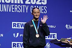 從瑞典轉籍到台灣的21歲混血體操女將陳瑞安（圖），26日在萊茵魯爾世大運女子全能決賽，以52.065分勇奪銅牌，成為台灣首名在世大運奪牌的體操女將。
（大專體總提供）