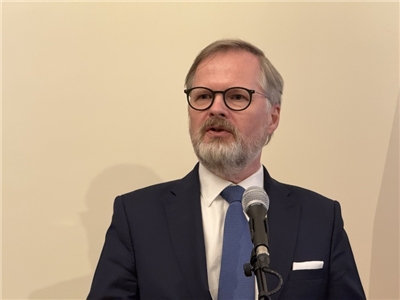 捷克總理費亞拉表示，暫不加入採購美軍備援助烏克蘭計畫。(檔案照)