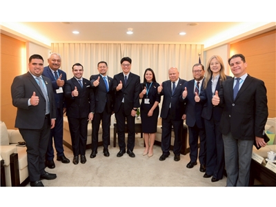 中美洲友邦瓜地馬拉國會議長羅慕斯率團來台訪問，拜會陸委會主委邱垂正 (陸委會提供)