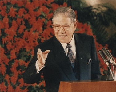 1991年5月，李登輝宣佈終止動員戡亂時期，並開展第一次修憲，使各中央民意機關得以換屆改選。(圖：維基百科)