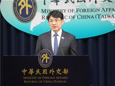 外交部發言人蕭光偉22日表示，台灣與以色列正討論人道援助相關議題，因為我國相信健康無國界，疾病也沒有邊界 (央廣記者王照坤 攝)
