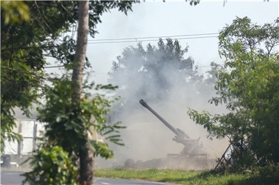 柬埔寨31日指控泰國在停火後，雙方發生的衝突事件中，扣押20名柬埔寨士兵並殺害另一名士兵。資料照片。(路透社/達志影像)