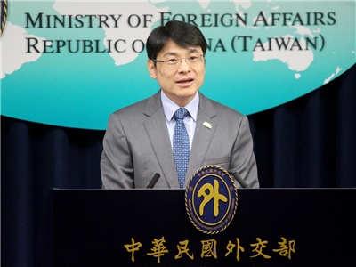 外交部發言人蕭光偉29日表示，總統近期沒有出訪規劃，更沒有所謂延期、取消，或者美方不同意過境的情形 (央廣記者王照坤 攝)
