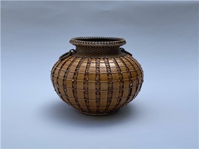 傳藝中心 接班人好手路/石素鈴 竹工藝-籃胎漆器作品