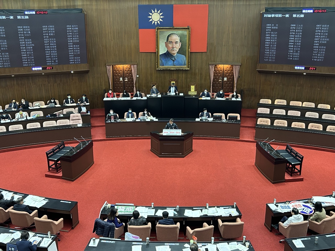 行政院會匡列新台幣5,900億元的韌性特別條例修正草案，今順利於立法院會逕付二讀。圖為立法院院會。資料照片(趙婉淳攝)