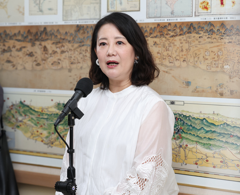 外傳執政黨將於8月23日後展開小幅內閣改組，但現階段並無更換閣揆的選項。對此，民進黨團幹事長吳思瑤（圖）表示尊重行政部門的作為，但她期待「更強、更到位、更接地氣的團隊」，以因應社會的全面挑戰。 (圖：中央社)