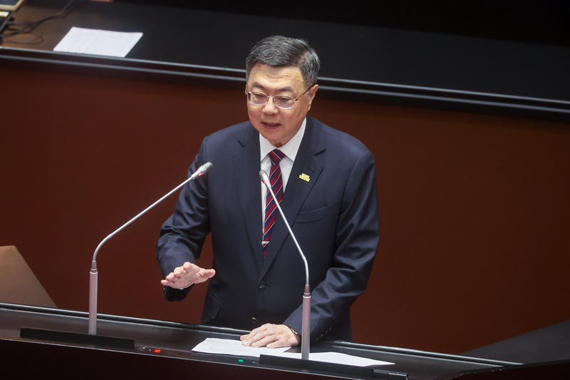 行政院長卓榮泰。
