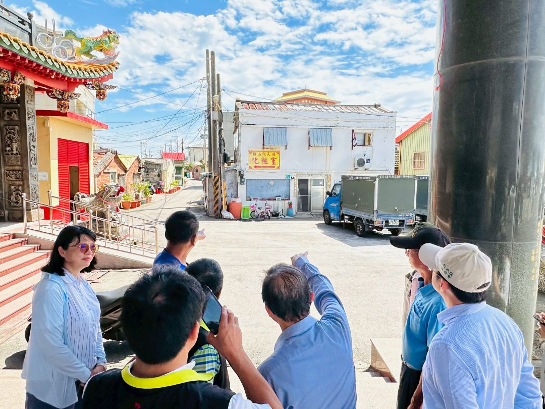 行政院雲嘉南災後復原前進指揮所19日宣布，針對已自行修繕的弱勢家庭，除原有家園復原慰助金外，再加碼完工補助，最高可領10萬元，確保每個弱勢家庭都可獲得公平照顧。(圖：行政院提供)