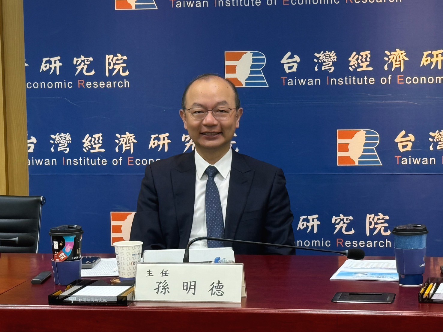 台經院景氣預測中心主任孫明德指出，傳產最壞的時間已過，且利空出盡，下半年應可慢慢復甦。資料照。(台經院提供)