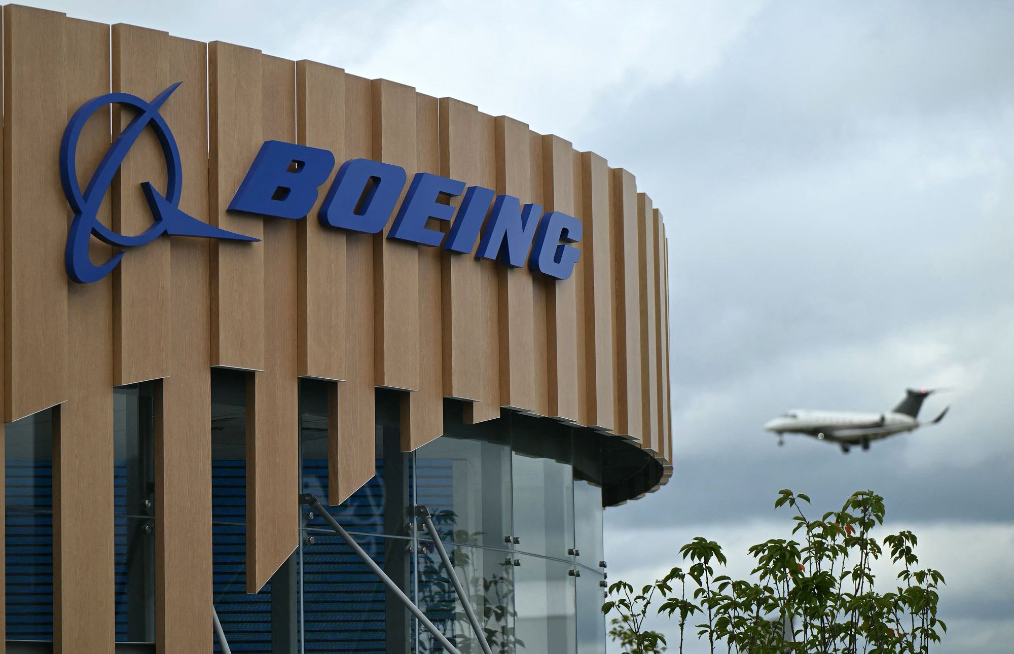 外媒報導，全球飛機製造巨擘波音公司(Boeing Co.)正接近與中國達成一項巨額採購案。 (AFP)